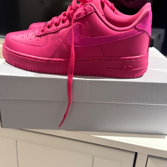 Pink Airforce ones - Picture 2 of 4